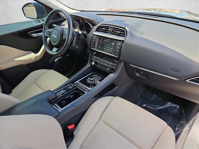 Used 2018 Jaguar F-PACE Premium AWD/4WD image 28