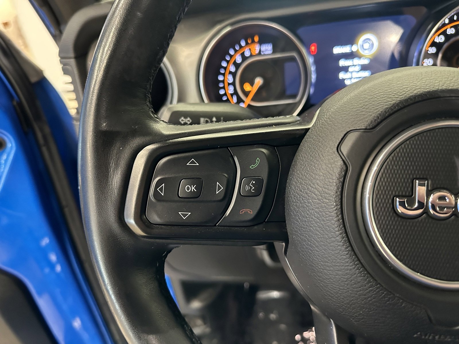 Used 2021 Jeep Gladiator Sport image 20