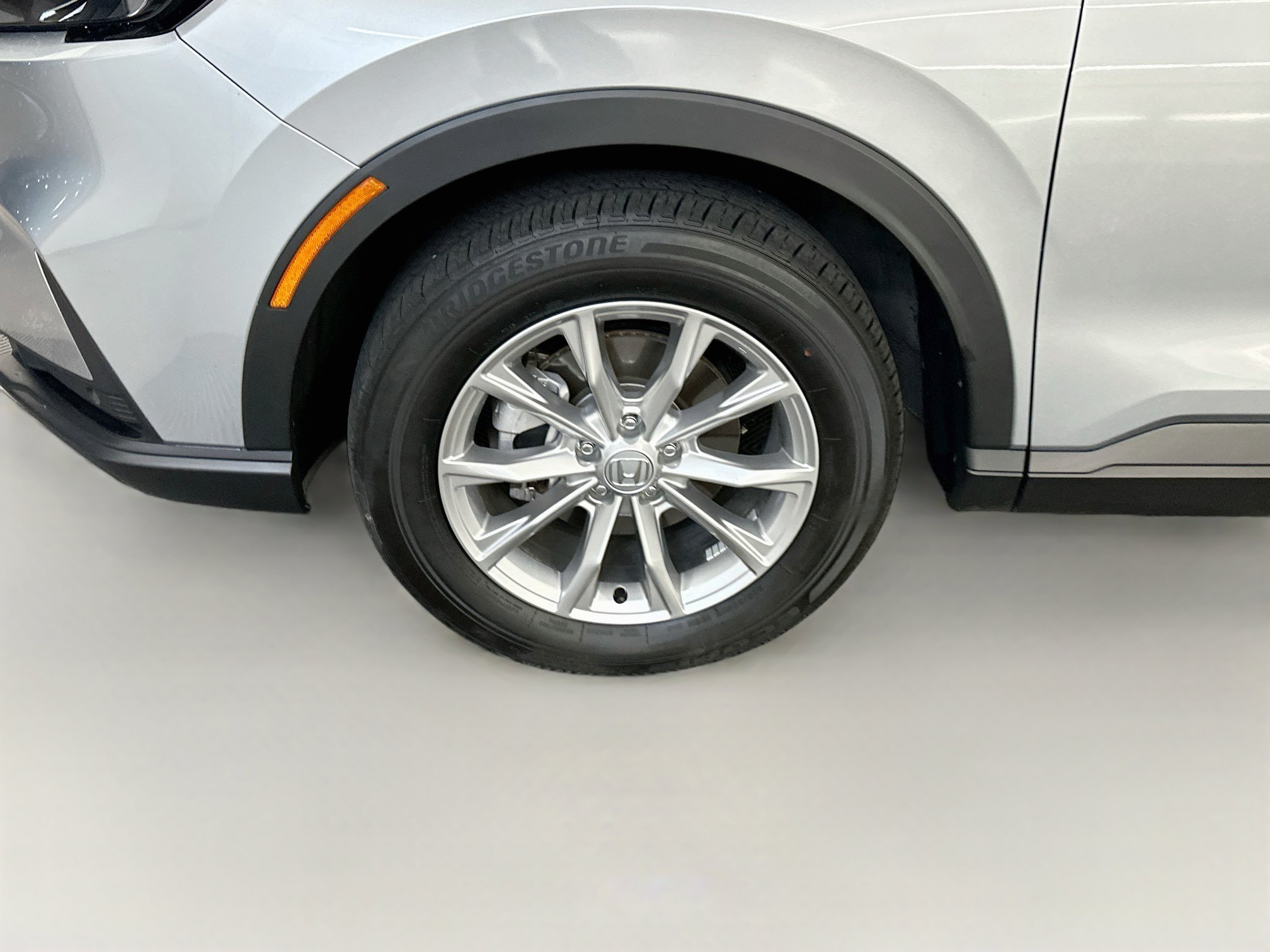 Used 2025 Honda CR-V EX-L image 11