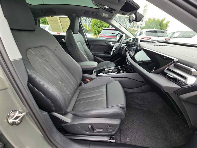 Used 2025 Audi A5 2.0T Premium Plus w/ Premium Plus AWD/4WD image 11