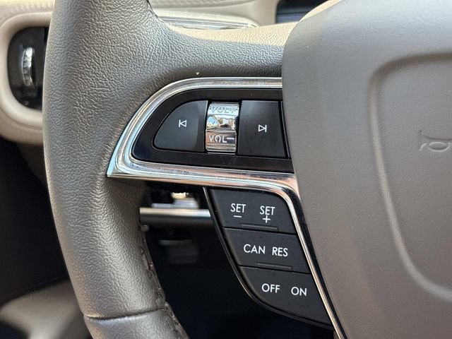 Certified 2023 Lincoln Nautilus AWD w/ Premium Package image 28