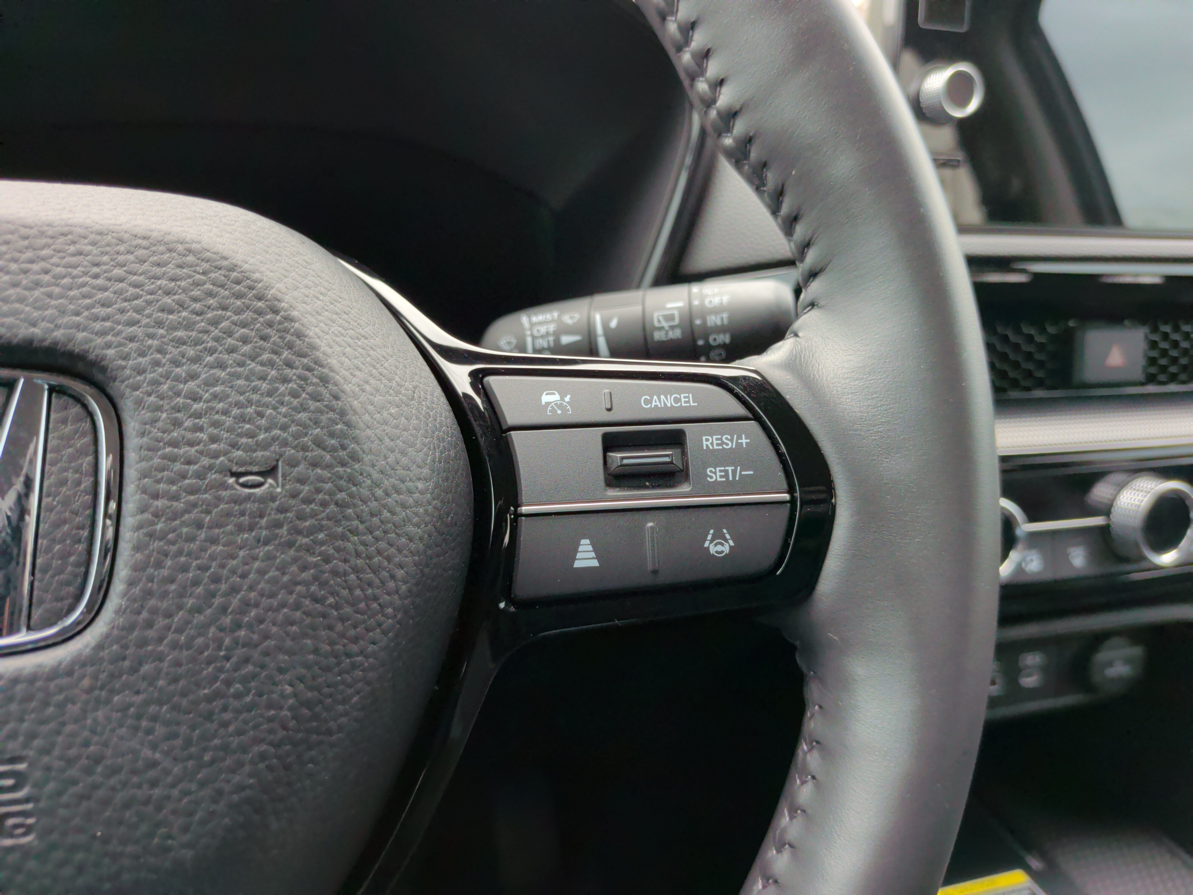 Used 2024 Honda CR-V EX-L image 21