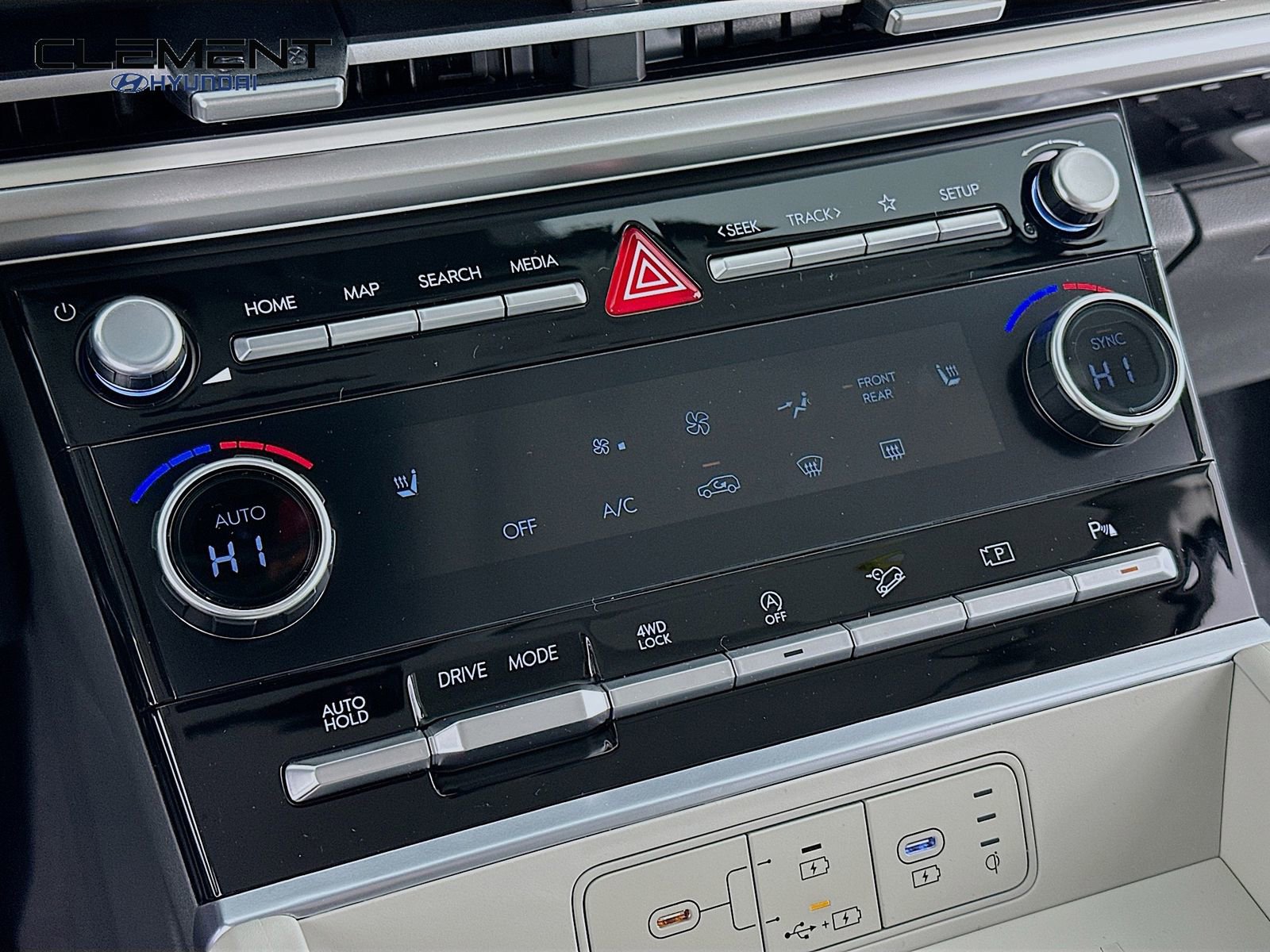 New 2026 Hyundai Santa Fe SEL image 19