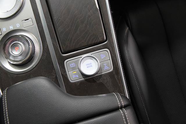 Used 2021 Genesis GV80 3.5T image 17