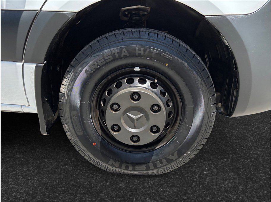 Used 2021 Mercedes-Benz Sprinter 4500 image 12