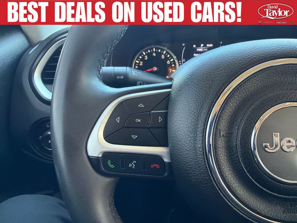 Used 2018 Jeep Renegade Latitude FWD image 15