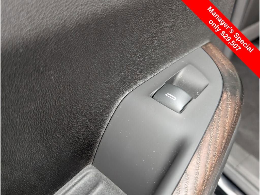 Used 2021 GMC Acadia Denali w/ Denali Ultimate Package image 13