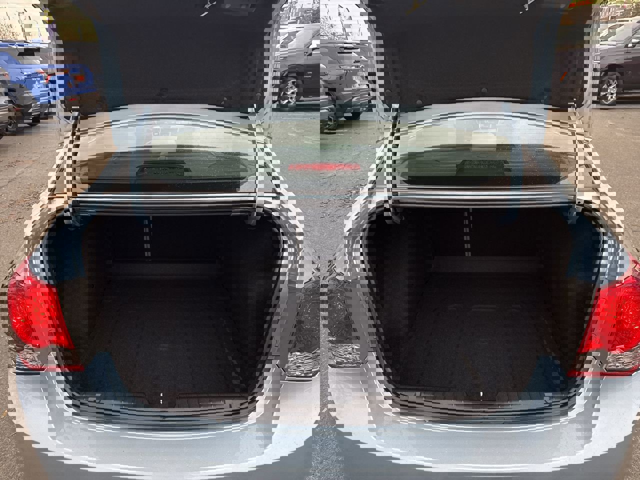 Used 2011 Chevrolet Cruze LT image 21