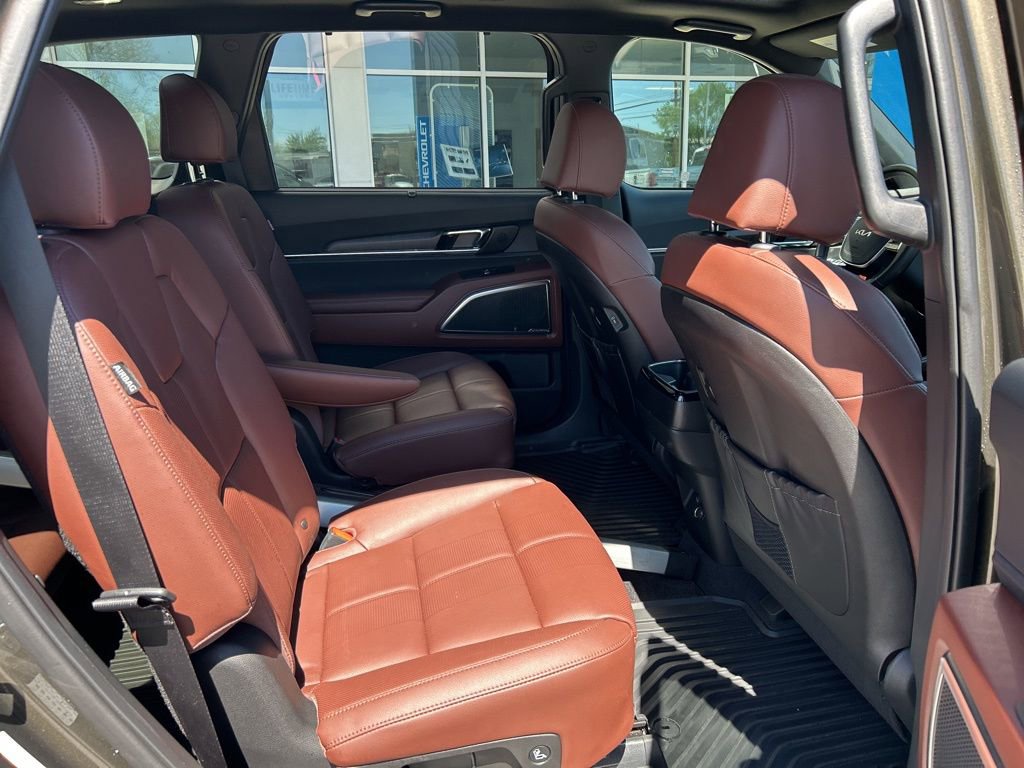 Used 2024 Kia Telluride SX image 23