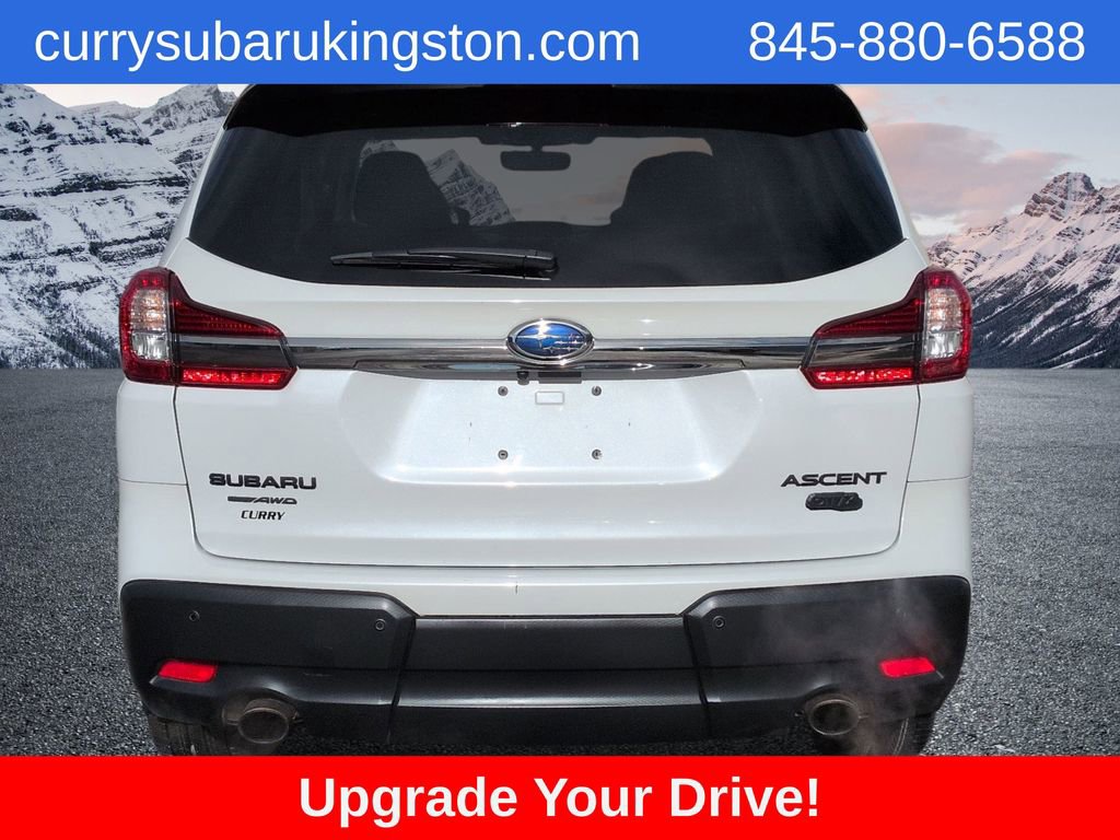 Used 2022 Subaru Ascent Onyx Edition image 4