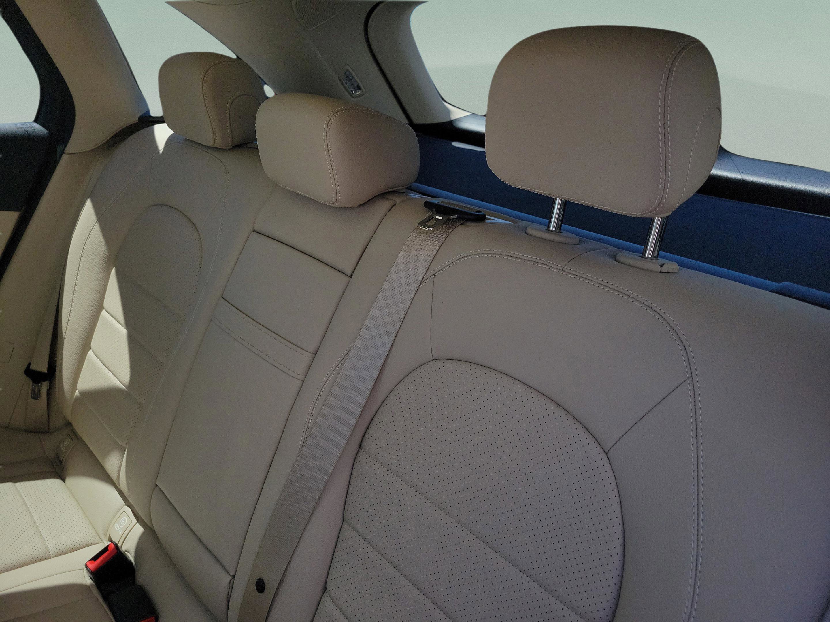 Certified 2022 Mercedes-Benz GLC 300 image 12