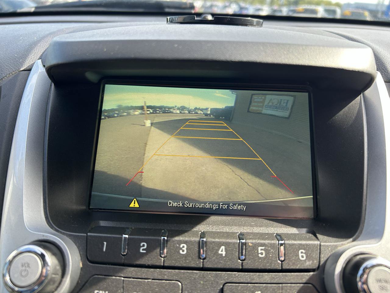 Used 2015 Chevrolet Equinox LT AWD/4WD image 23