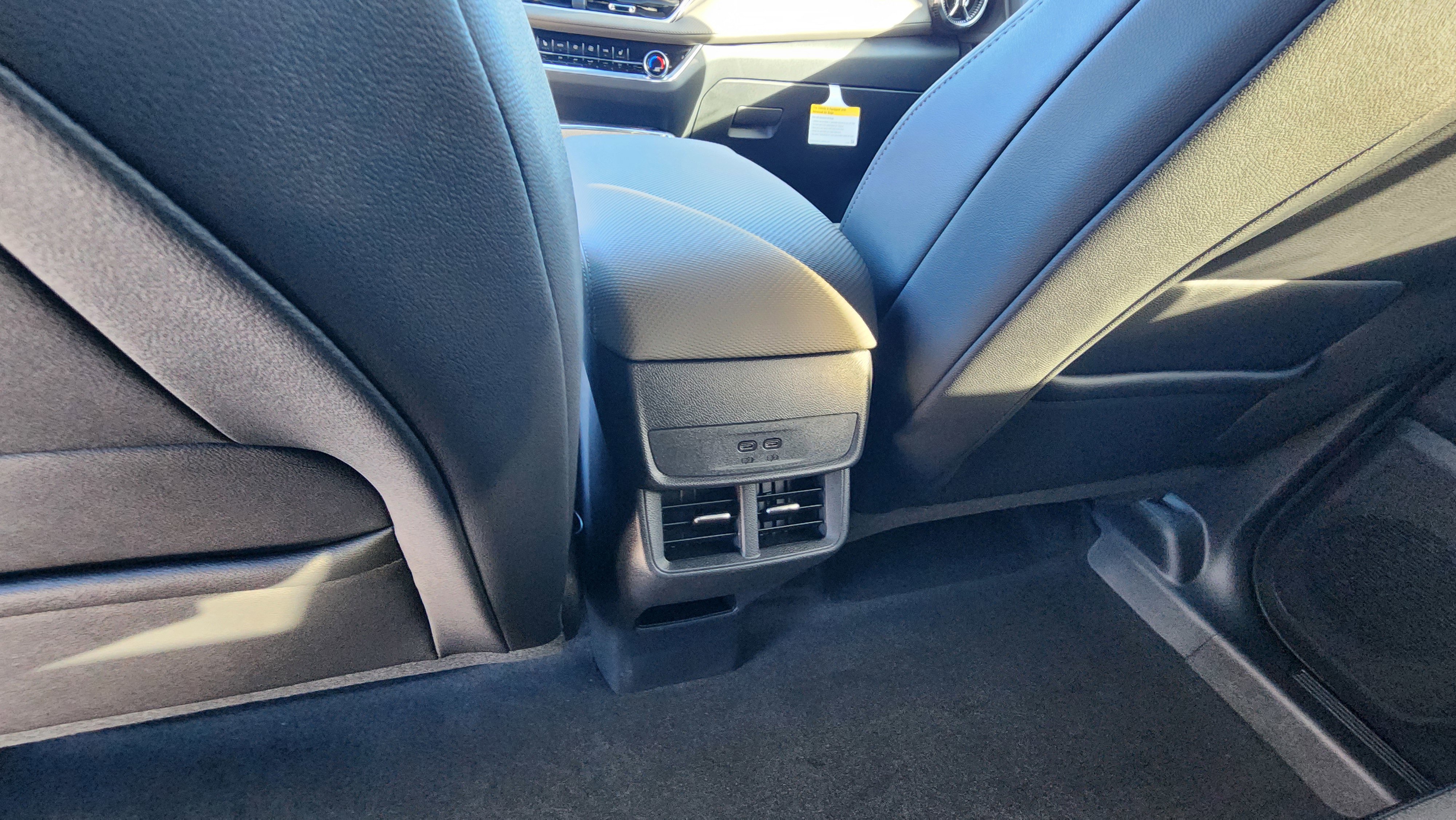 New 2026 Chevrolet Equinox LT w/ Convenience Package II image 17