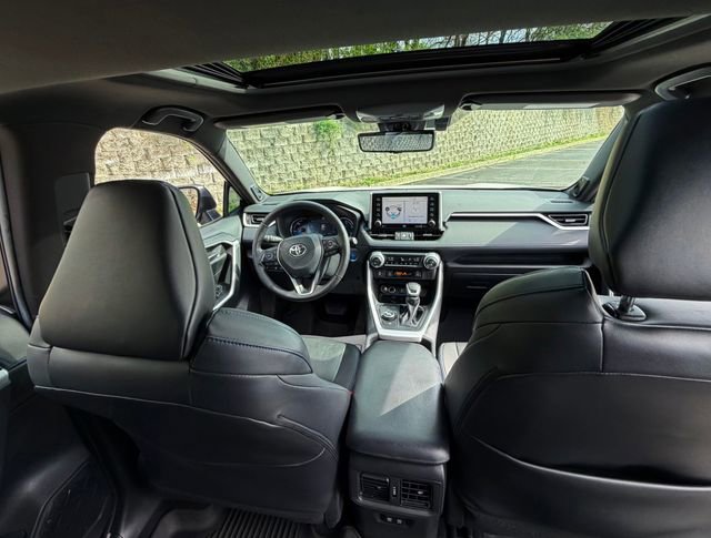 Used 2021 Toyota RAV4 XSE w/ XSE Grade Weather Package image 17