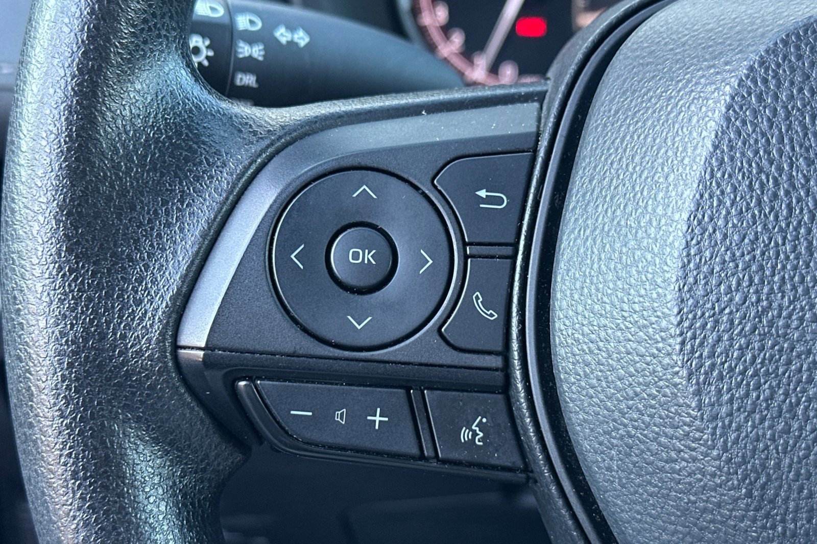 Used 2024 Toyota RAV4 LE image 36