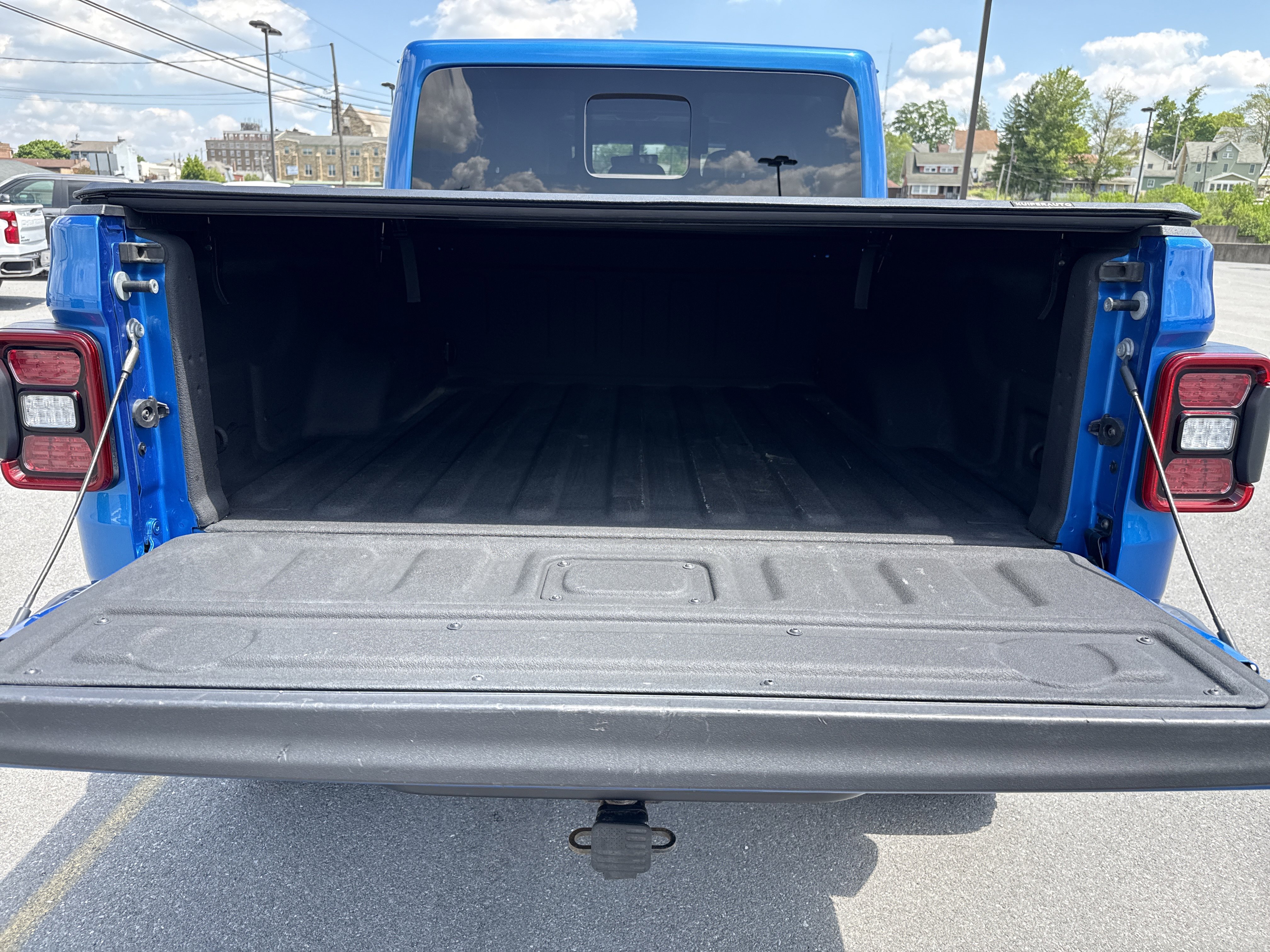 Used 2021 Jeep Gladiator Mojave AWD/4WD image 6