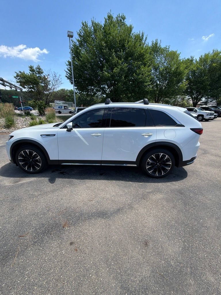 Used 2024 MAZDA CX-90 Plug-In Hybrid w/ Premium Plus AWD/4WD image 13