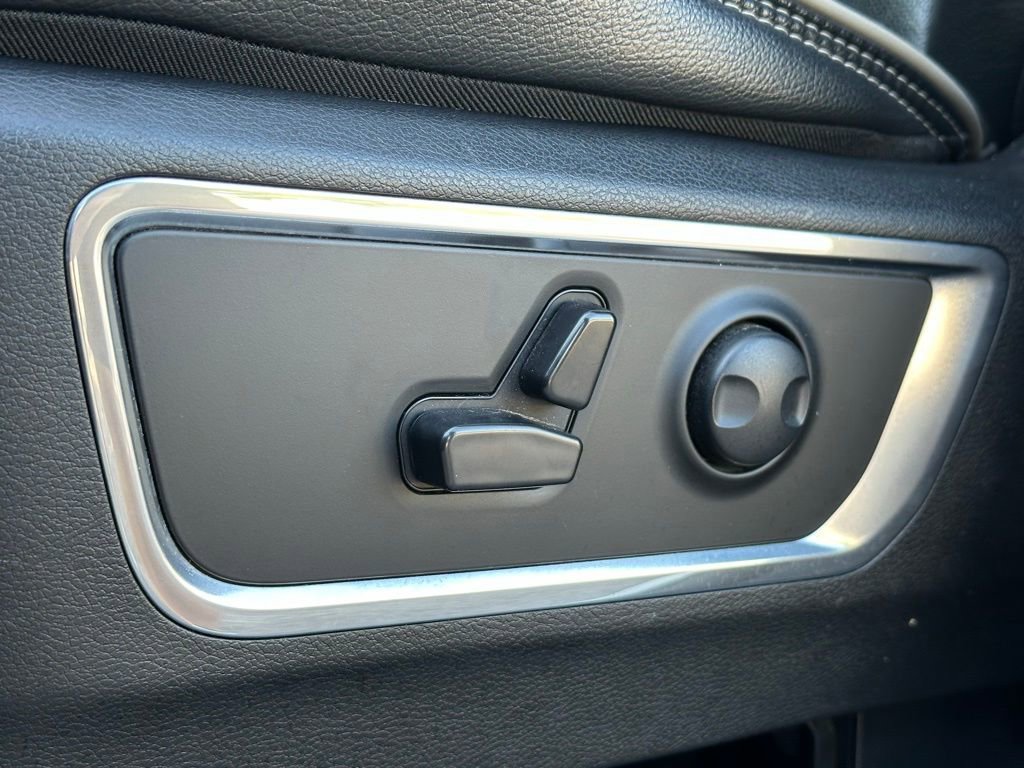 Used 2024 RAM 1500 Laramie image 39