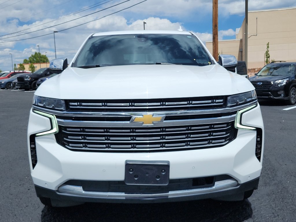 Used 2022 Chevrolet Suburban Premier AWD/4WD image 2