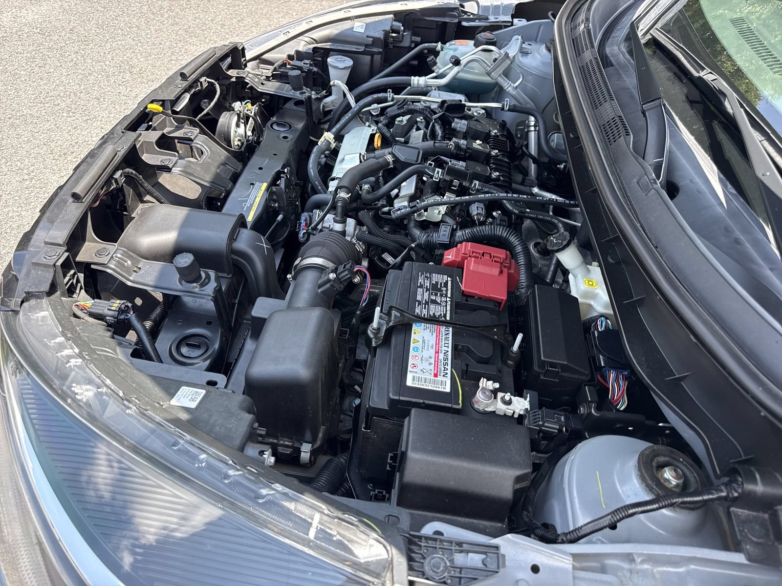 Used 2023 Nissan Kicks SR w/ SR Premium Package FWD image 33