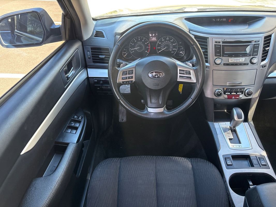 Used 2012 Subaru Outback 2.5i Premium w/ All-Weather Pkg image 10