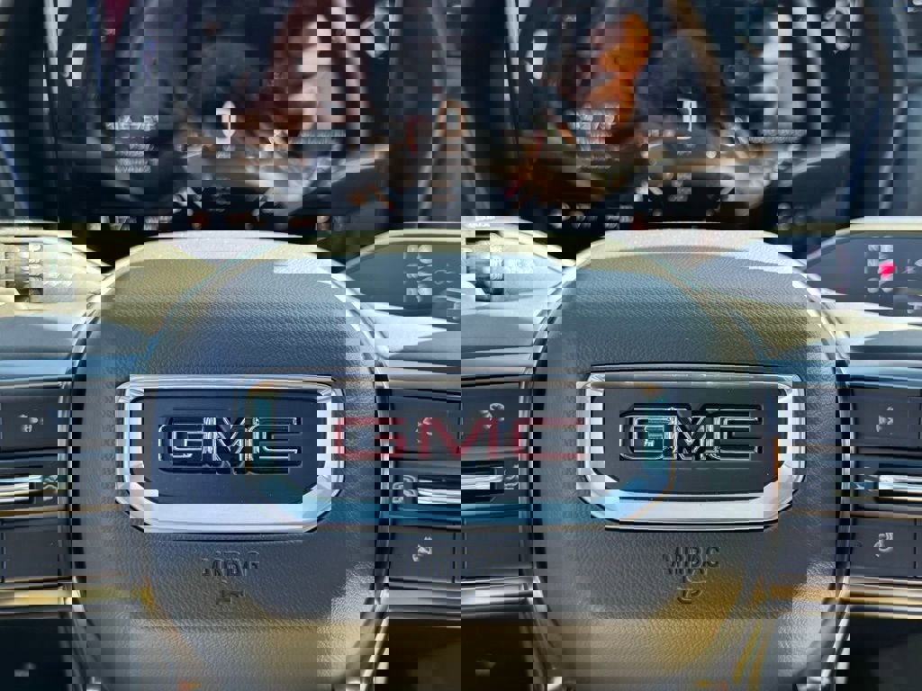 New 2026 GMC Terrain AT4 w/ Convenience Package III image 25