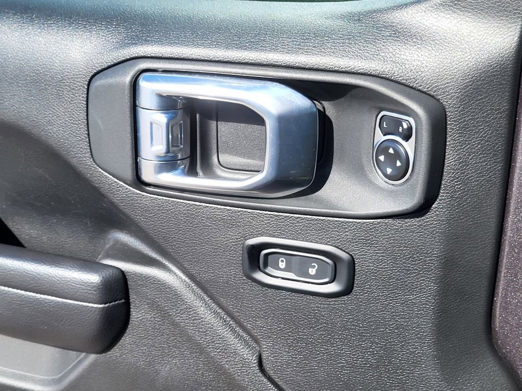 Used 2024 Jeep Wrangler Willys 4xe image 31