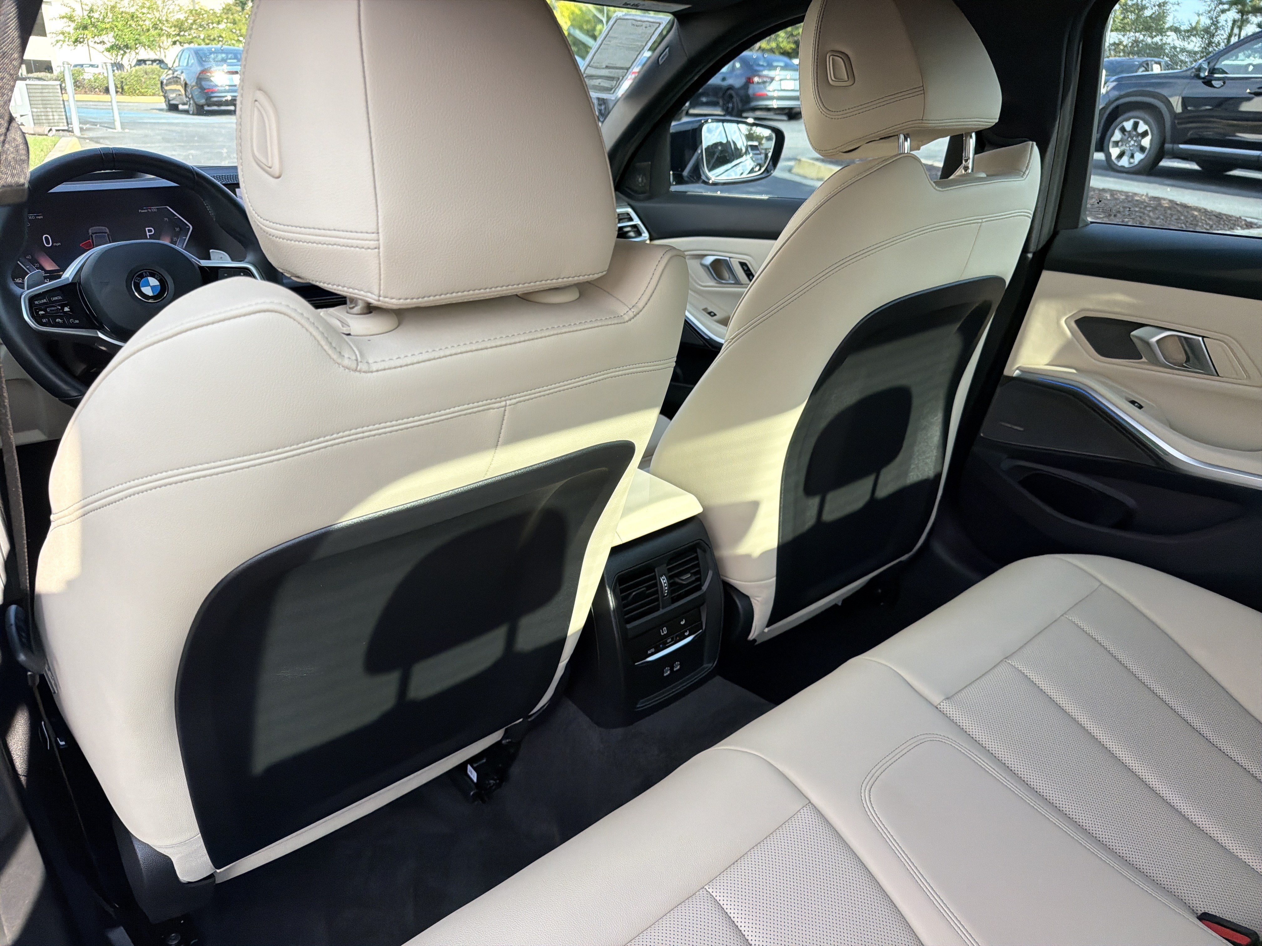 Certified 2026 BMW 330i Sedan w/ M Sport Package RWD image 24