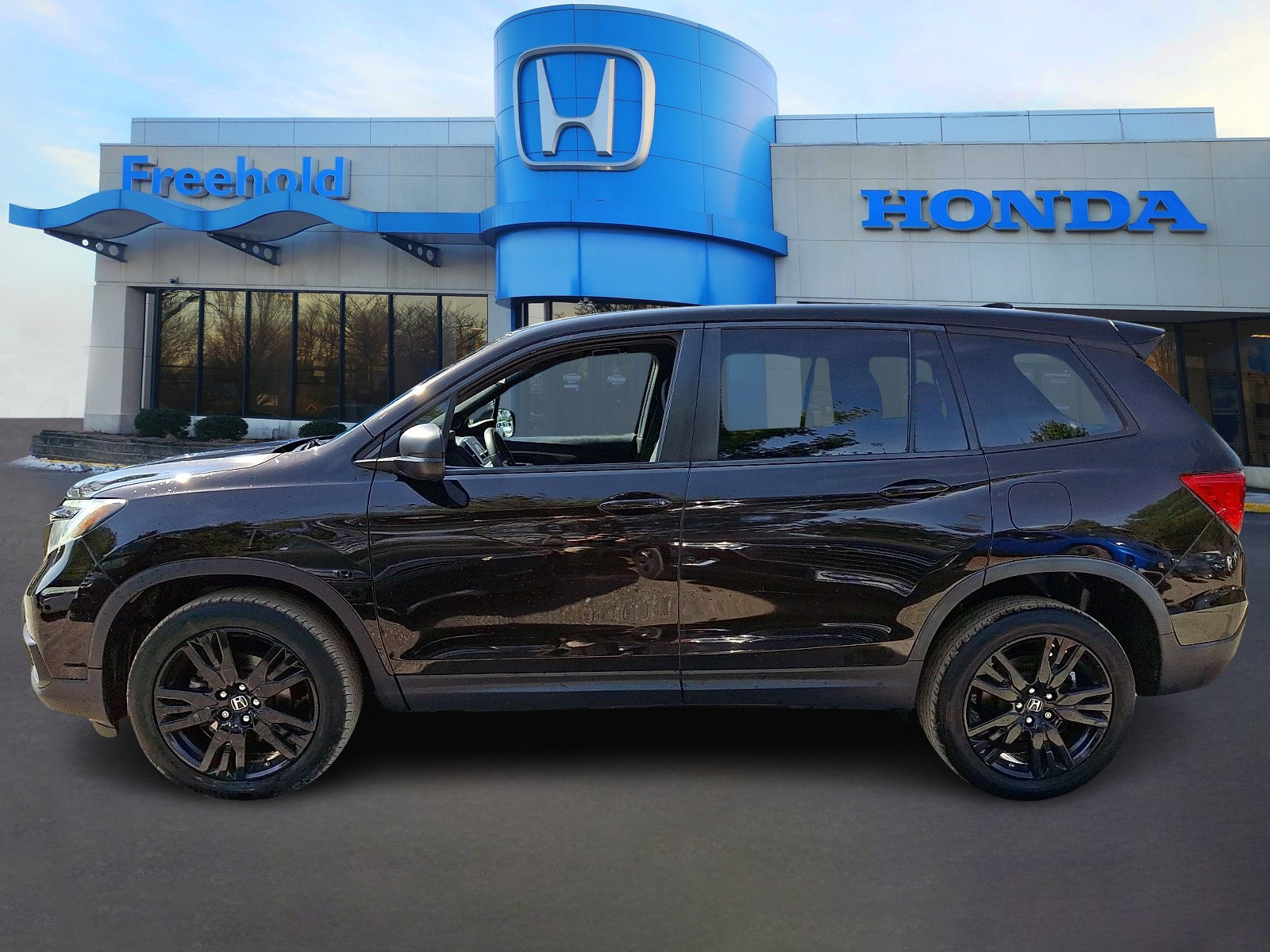 Used 2019 Honda Passport Sport image 4