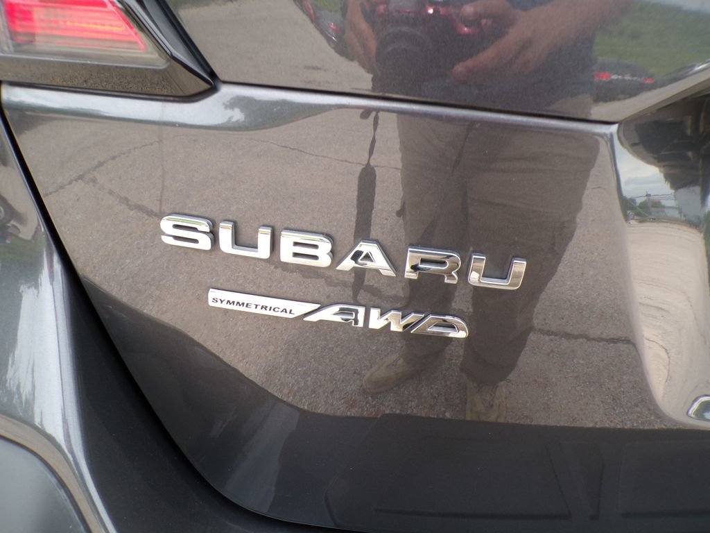 Used 2025 Subaru Outback Premium AWD/4WD image 17