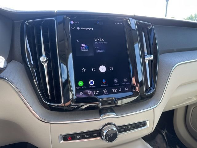 Certified 2023 Volvo XC60 B5 Plus w/ Climate Package AWD/4WD image 22