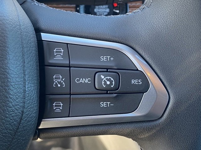 New 2024 Jeep Compass Limited w/ Elite Group image 20