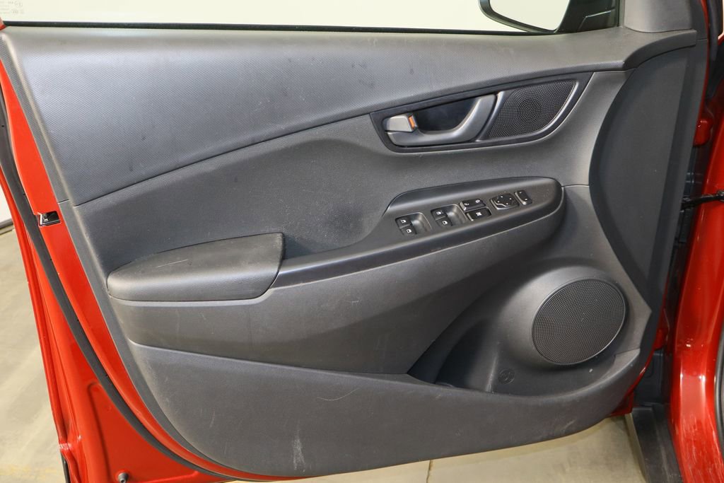 Used 2022 Hyundai Kona SEL w/ Cargo Package image 20