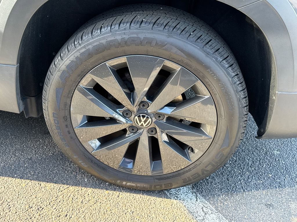 Used 2023 Volkswagen Taos S FWD image 20