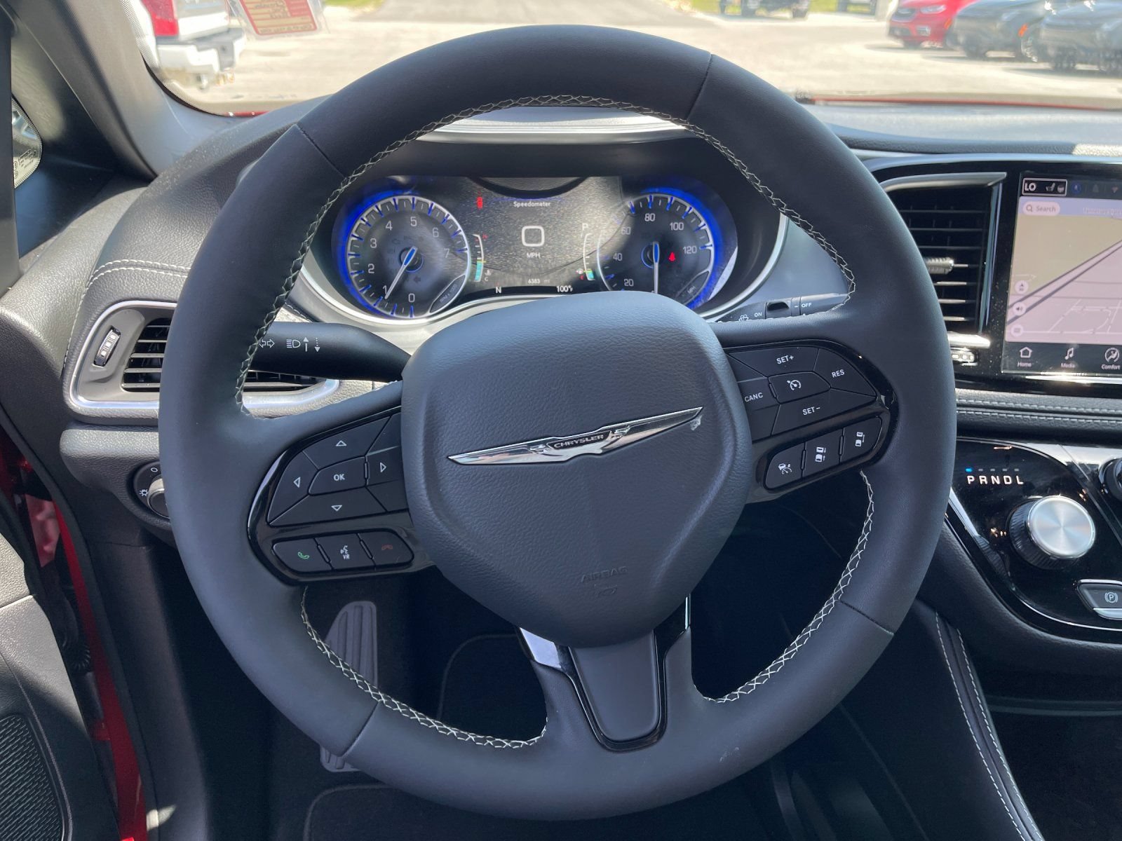 Used 2026 Chrysler Pacifica Limited w/ S Appearance Package FWD image 28