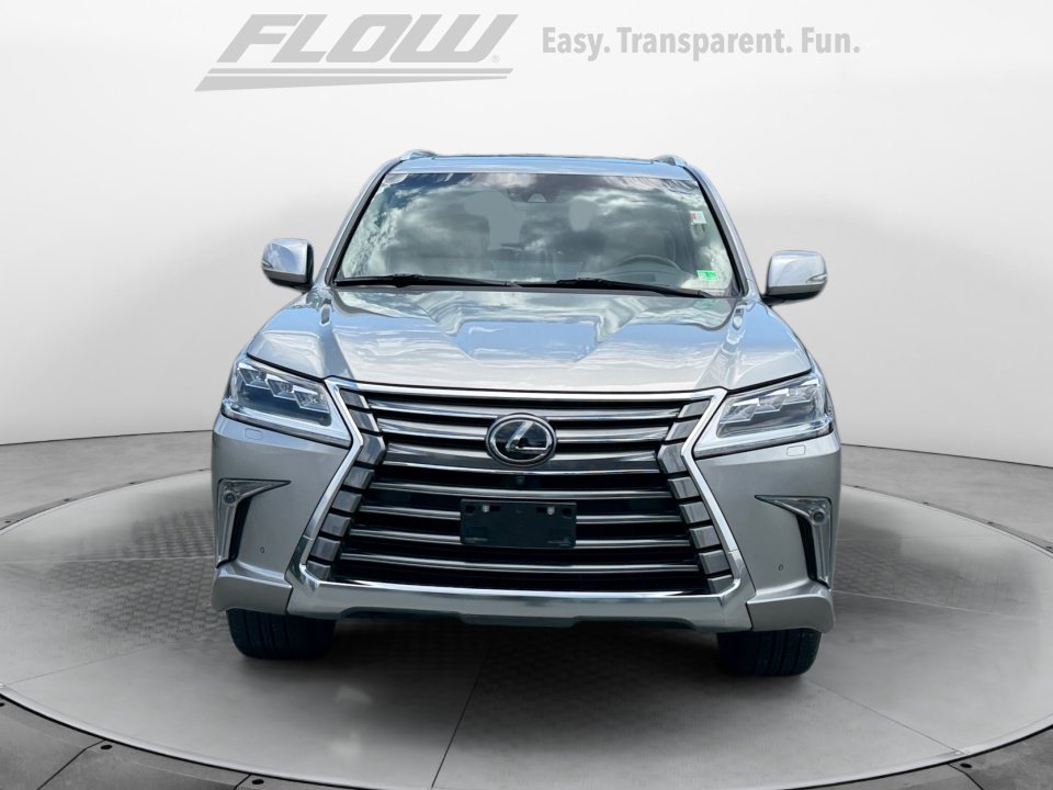 Used 2021 Lexus LX 570 4WD w/ Luxury Package image 3
