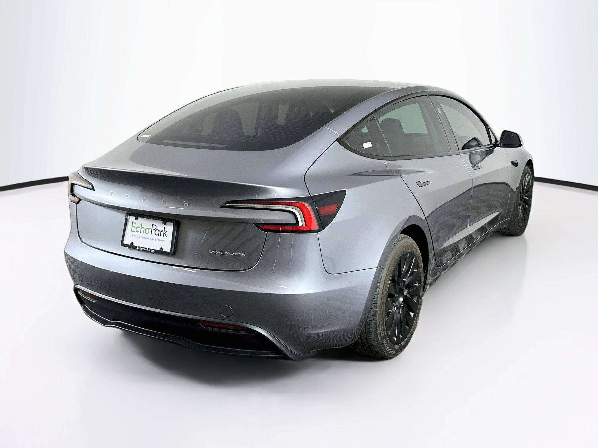 Used 2025 Tesla Model 3 Long Range AWD/4WD image 9
