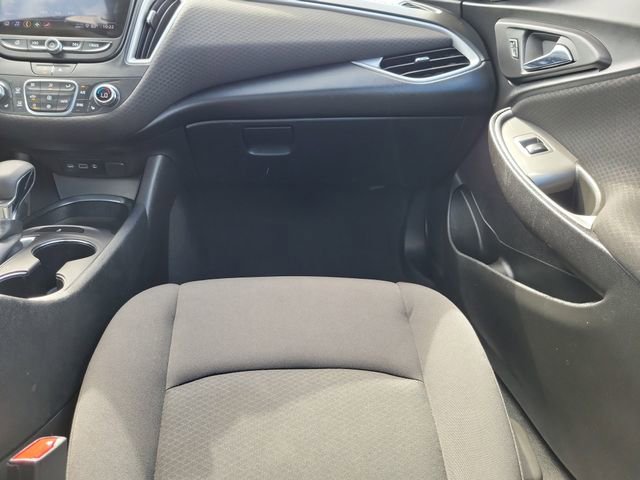 Used 2023 Chevrolet Malibu LT image 15