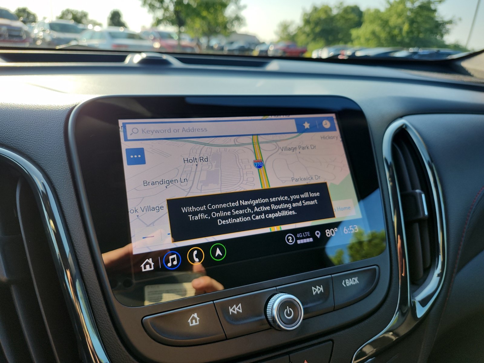 Used 2022 Chevrolet Equinox RS w/ Infotainment Package FWD image 16