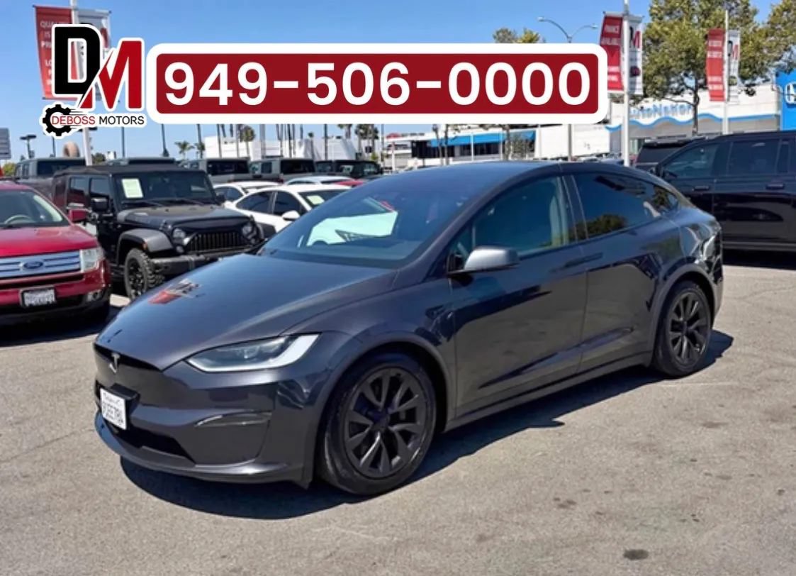 Used 2025 Tesla Model X AWD/4WD image 1