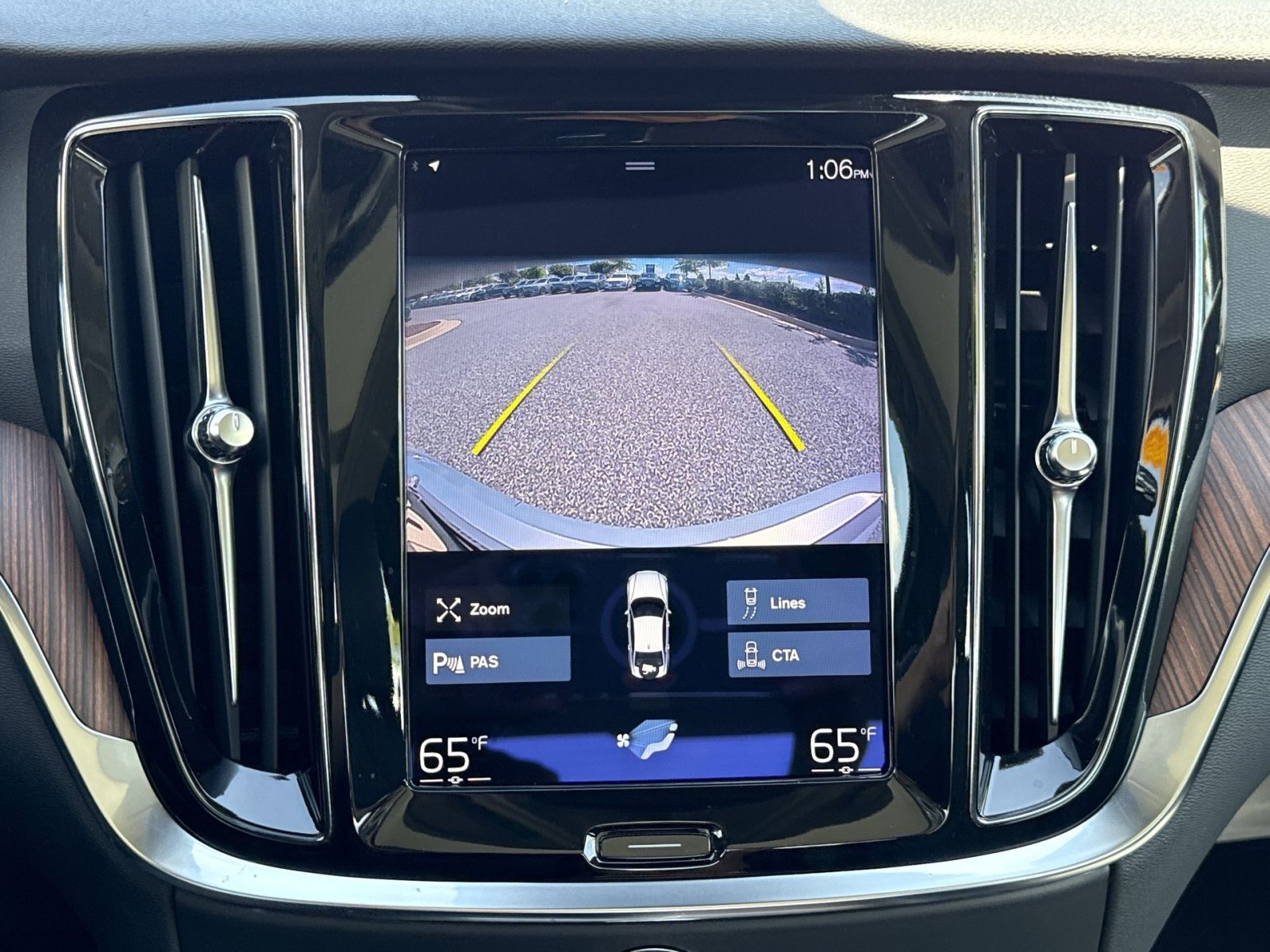Certified 2022 Volvo S60 B5 Momentum w/ Premium Package FWD image 27