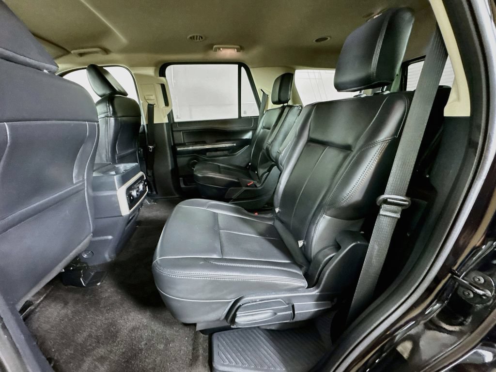 Used 2022 Ford Expedition XLT RWD image 29