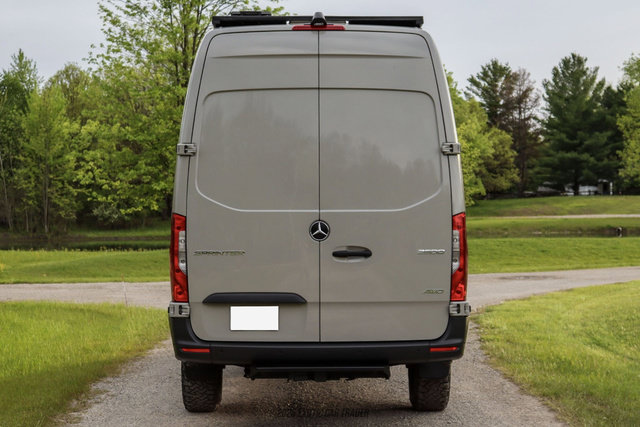 Used 2023 Mercedes-Benz Sprinter 2500 image 7