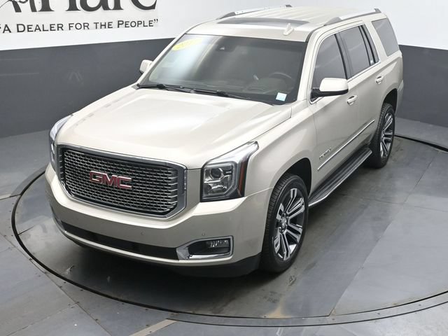 Used 2017 GMC Yukon Denali w/ Open Road Package AWD/4WD image 49