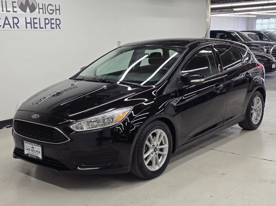 Used 2018 Ford Focus SE w/ Cold Weather Package FWD image 21