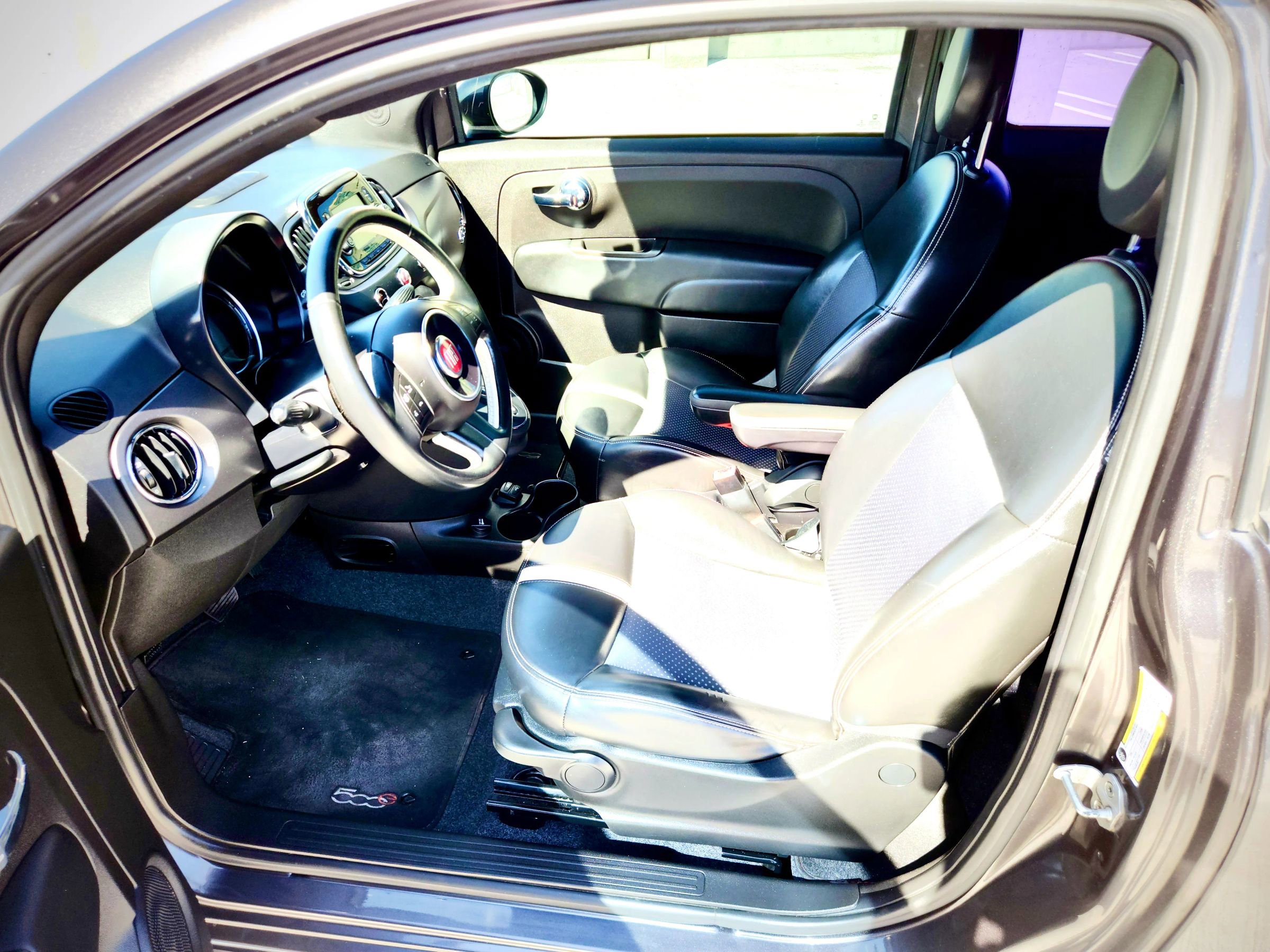 Used 2018 FIAT 500 e image 25