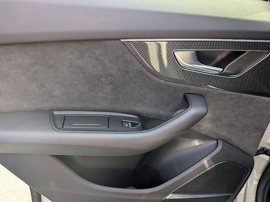 Used 2021 Audi SQ8 Premium Plus w/ SQ8 Black Optic Package image 27