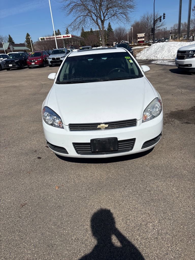 Used 2011 Chevrolet Impala LT w/ Luxury Edition Package image 2