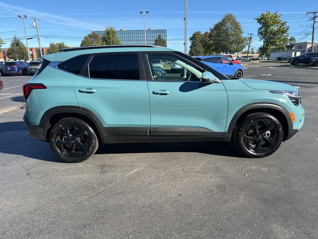 New 2026 Kia Seltos EX image 5