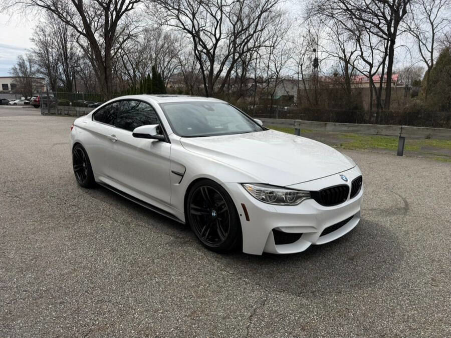 Used 2015 BMW M4 Coupe image 10